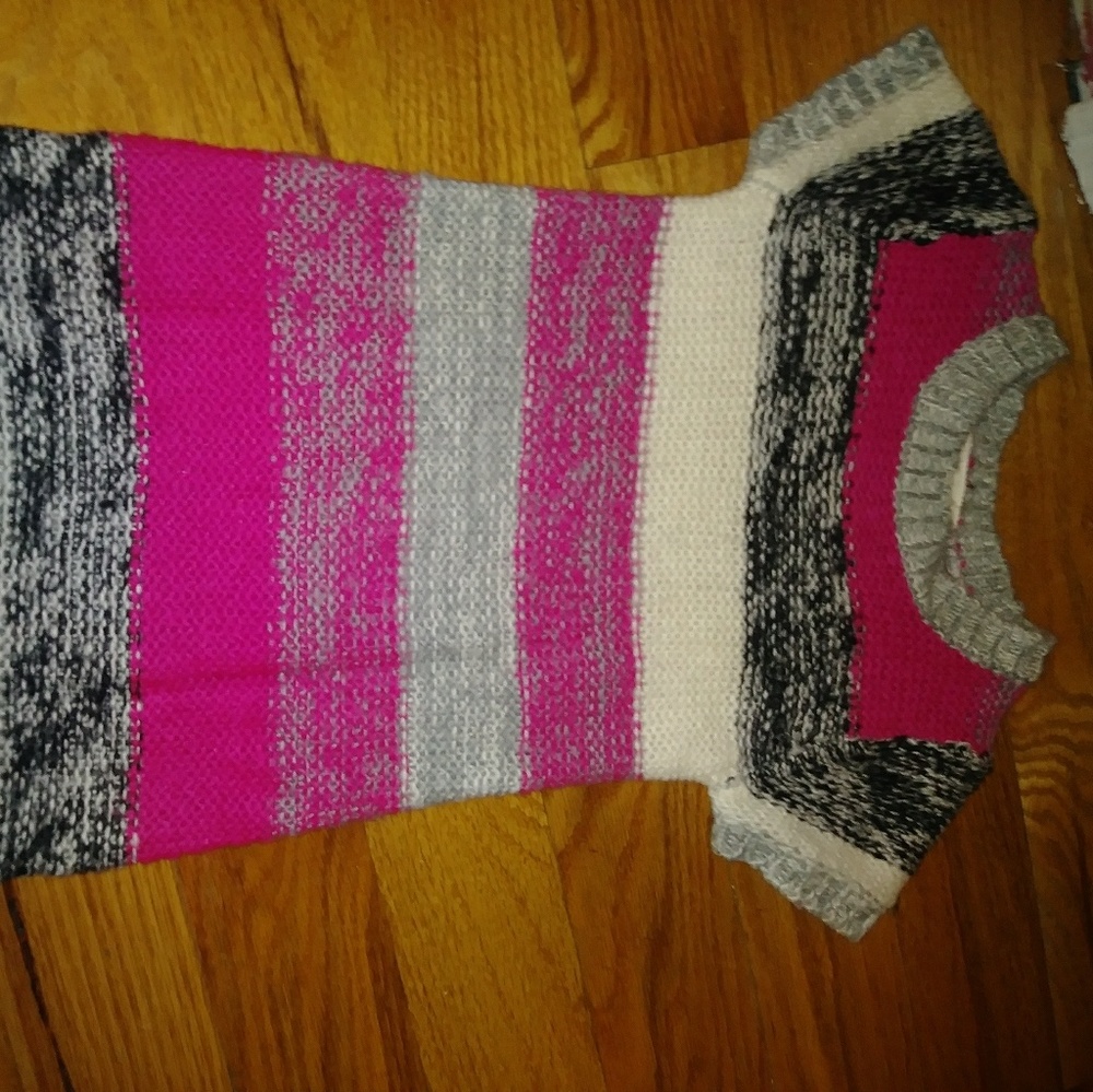 Girl's short sleeve sweater dress